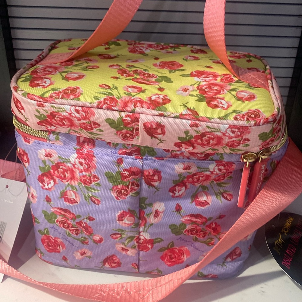 Betsey Johnson Floral Design 6 pack Cooler/Lunch Tote. Dual Handles - Picture 4 of 8